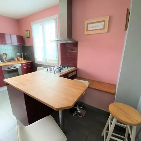 Maison Avec Jardin Et Wifi A - Ref 336 فيلة